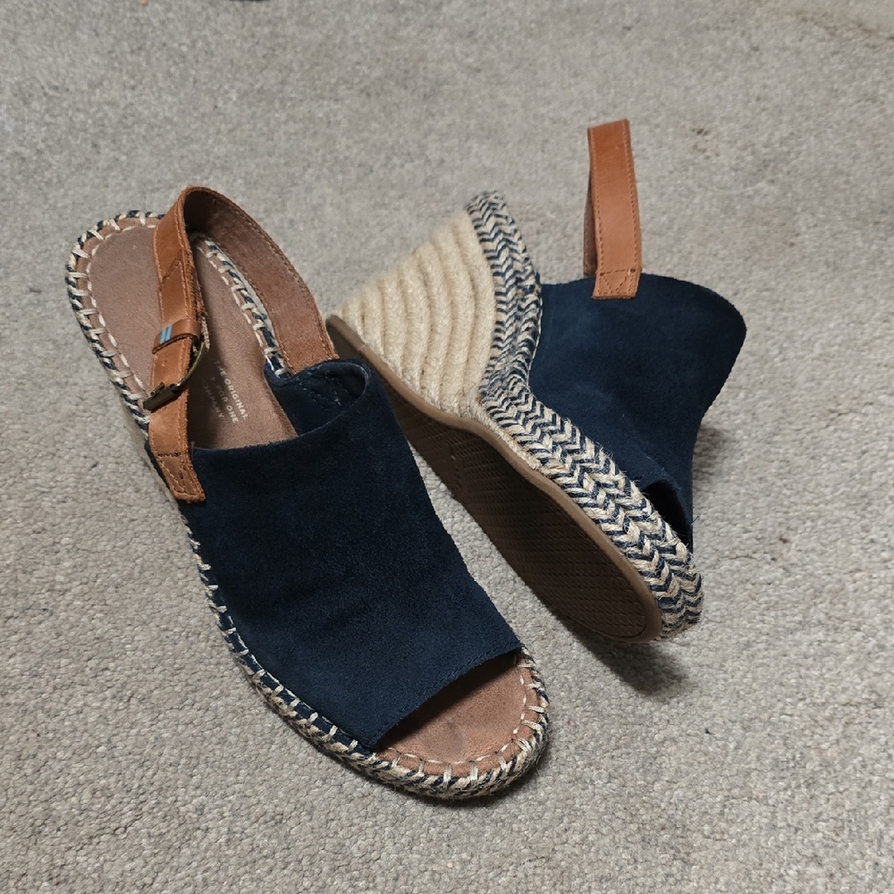Toms Navy Suede Espadrille Wedge Sandals with Tan Slingback